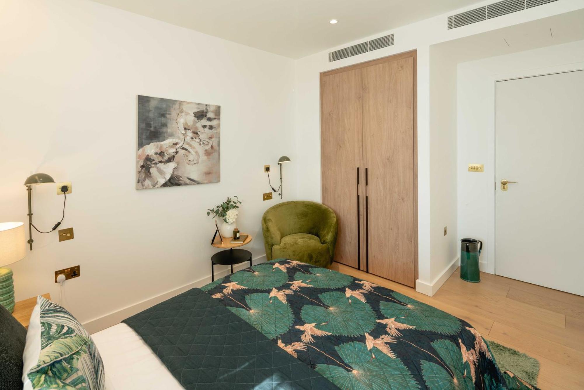 Kings Cross-marylebone-regent Street-saints Johns Wood *