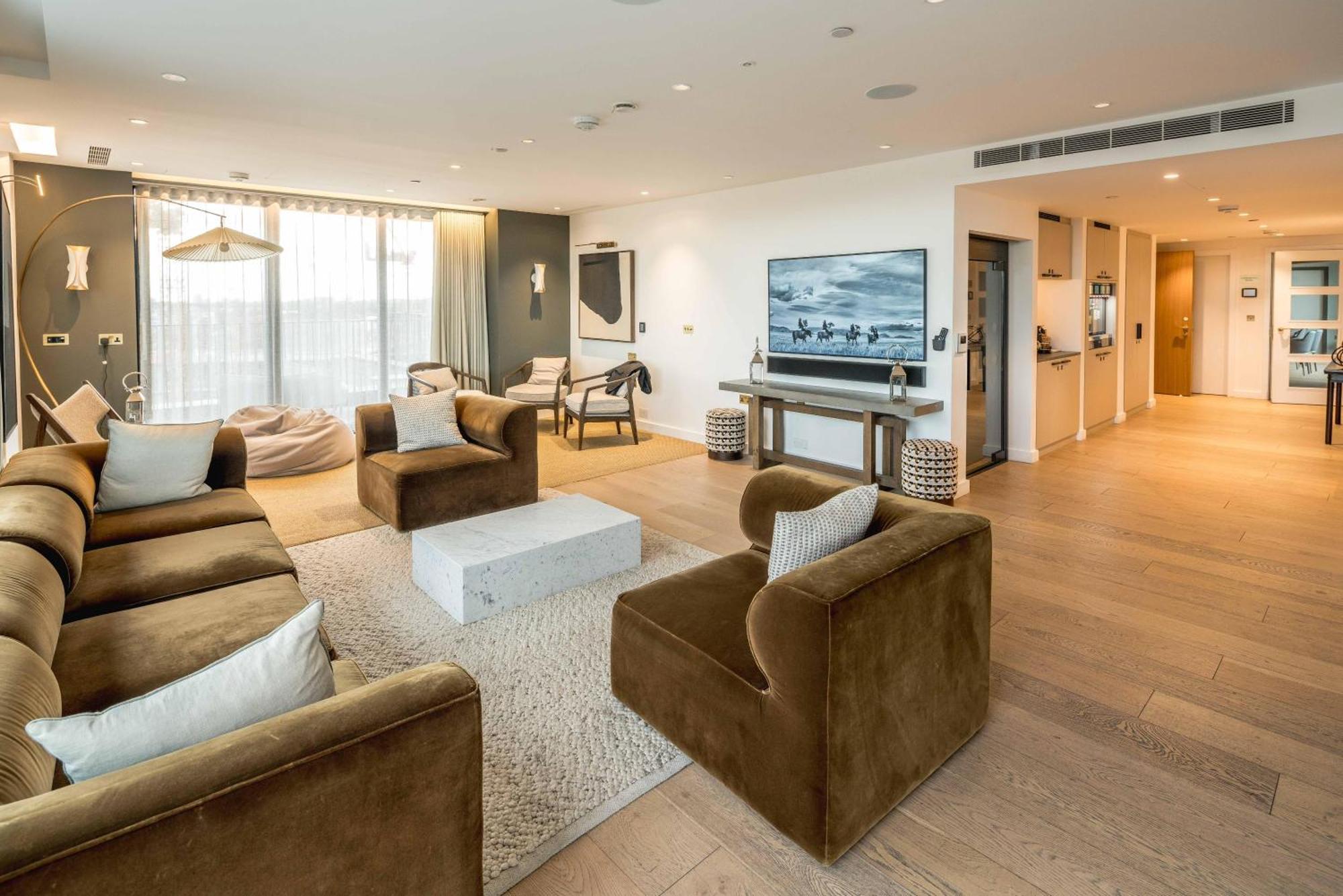 Kings Cross-marylebone-regent Street-saints Johns Wood * London